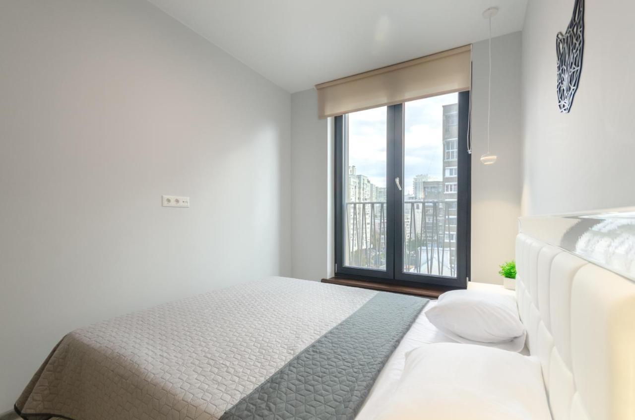 Petrovdom 52,67,205,213 In Smart Apartments In New York Concept House Kiev Luaran gambar