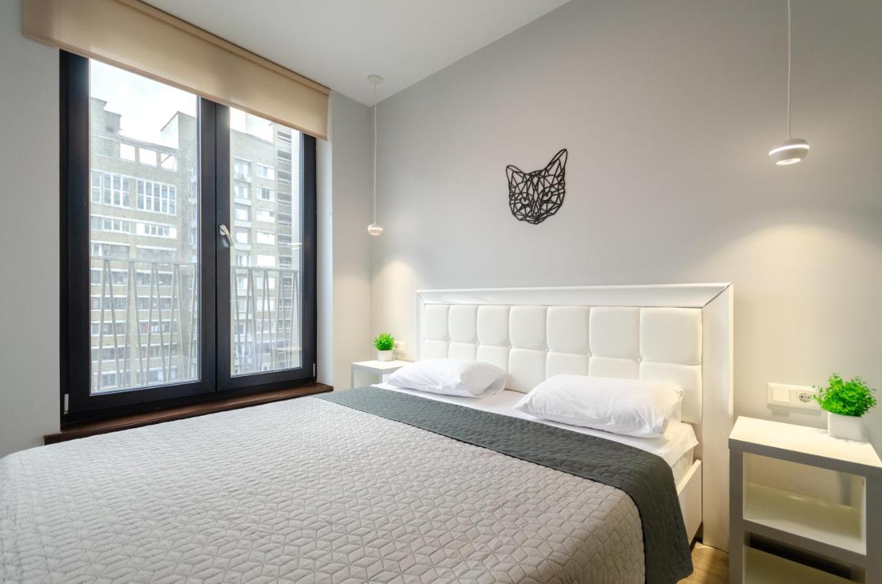 Petrovdom 52,67,205,213 In Smart Apartments In New York Concept House Kiev Luaran gambar